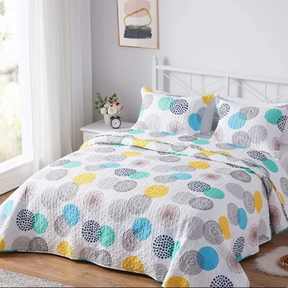 NWOT SunStyle Home Quilt Pillow Set c2. - Picture 11 of 13